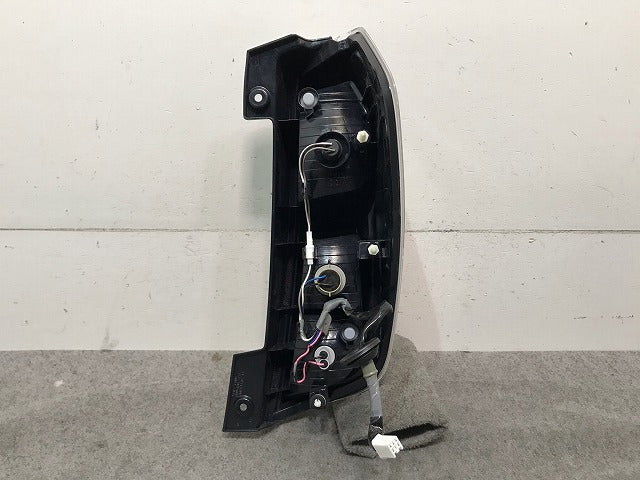 デイズルークス/eKスペース B21A/B11A 純正 後期 左テールランプ/ライト/レンズ IMASEN 1146-404 日産(108150)