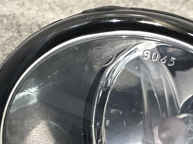エルグランド ハイウェイスター E51/ME51/MNE51/NE51 純正 左フォグランプ/ライト/レンズ VALEO 89402600 日産(108158)