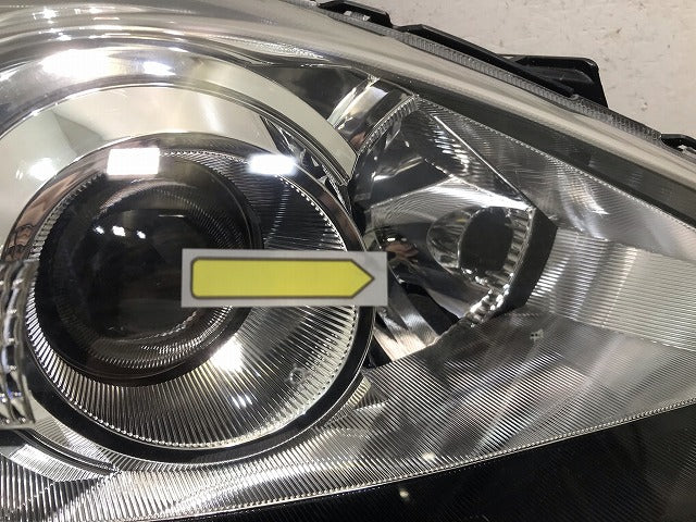 プレマシー CREW/CR3W 純正 後期 右ヘッドライト/ランプ キセノン HID レベライザー STANLEY P7696 マツダ(108287)