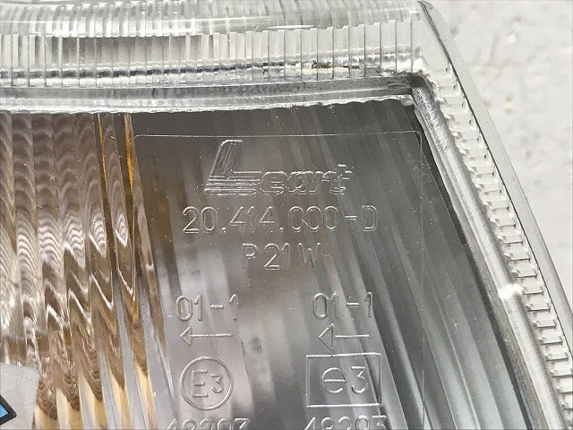 新品! ベクトラ XC200 純正 右ウィンカー Leart 20.414.000-D オペル(108295)