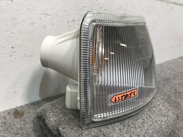新品! ベクトラ XC200 純正 右ウィンカー Leart 20.414.000-D オペル(108298)