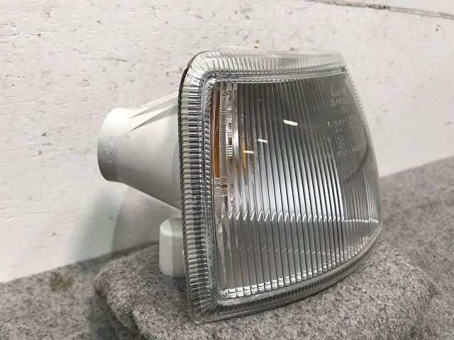新品! ベクトラ XC200 純正 右ウィンカー Leart 20.414.000-D オペル(108302)