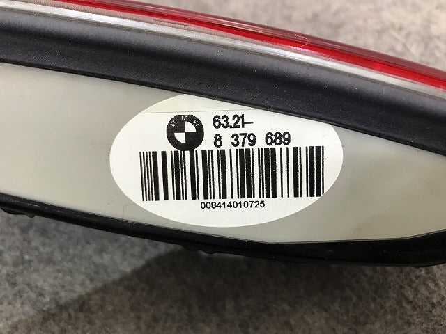 新品! 7シリーズ E65/E66 純正 前期 左テールランプ/ライト/レンズ トランク用 63.21 8379689 BMW(108305)