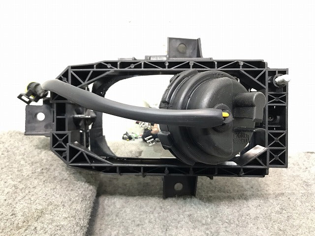 新品! オメガ XF200/XF250 純正 右フォグランプ/ライト/レンズ 67 10 086 オペル(108309)