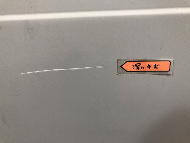 A3 8P系 純正 右フロントドア サフ アウディ(108314)