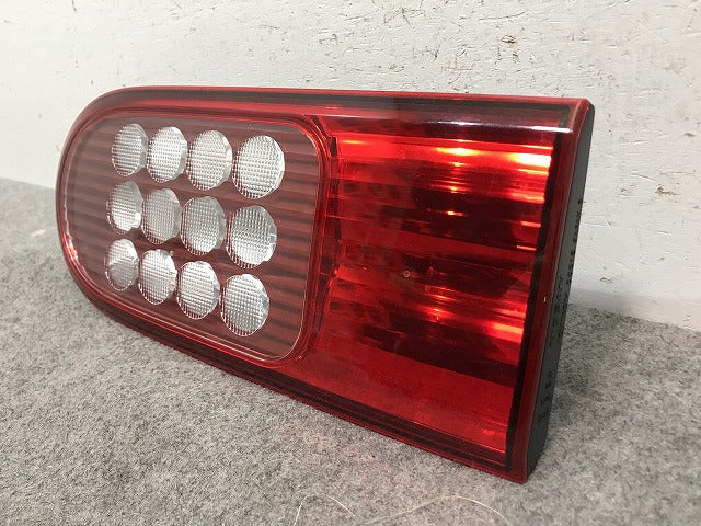 ラフェスタ B30/NB30 純正 右テールランプ/ライト/レンズ ICHIKOH D0001B 日産(108341)
