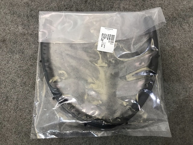 新品! トゥーラン 1T系(2016-) 純正 ボンネット 取り付けパーツセット 5TA 823 707 5TA898615 フォルクスワーゲン(108346)