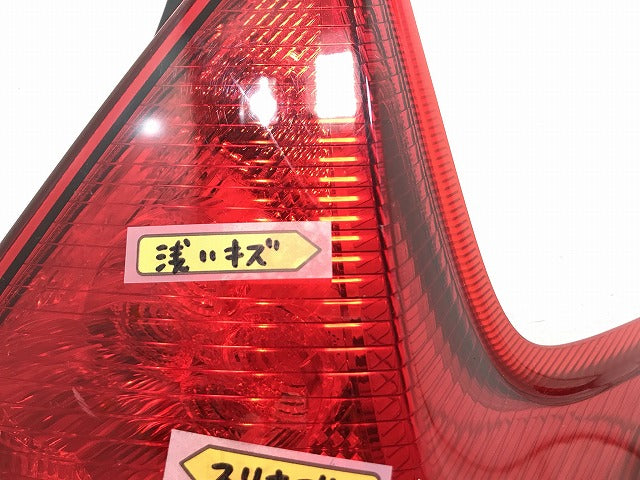 ノート E12/HE12/NE12/SNE12 純正 前期 右テールランプ/ライト/レンズ ICHIKOH D117 日産(108444)