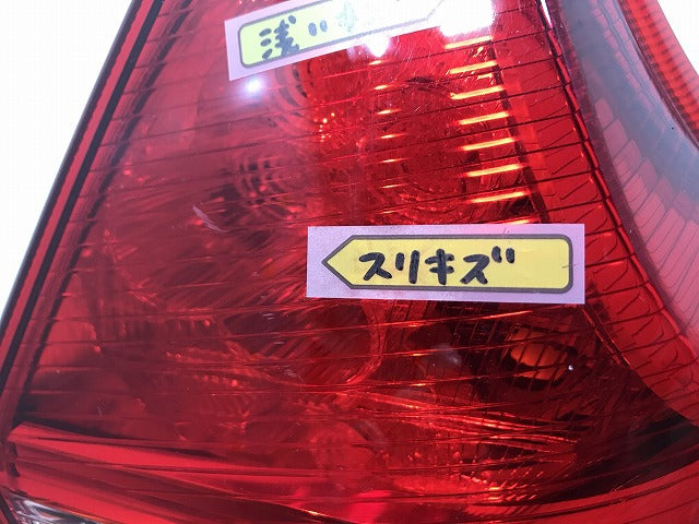 ノート E12/HE12/NE12/SNE12 純正 前期 右テールランプ/ライト/レンズ ICHIKOH D117 日産(108444)