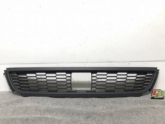新品! ポロ/POLO 6R系 2015～2018 純正 フロントグリル 6R0.853.677.J 6R0853677J9B9 素地 フォルクスワーゲン(108598)