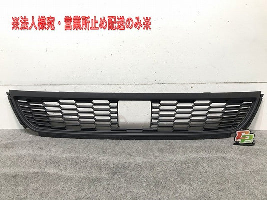 新品! ポロ/POLO 6R系 2015～2018 純正 フロントグリル 6R0.853.677.J 6R0853677J9B9 素地 フォルクスワーゲン(108599)