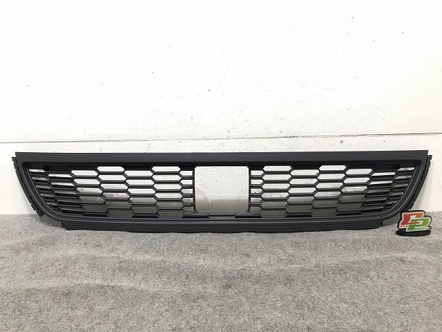 新品! ポロ/POLO 6R系 2015～2018 純正 フロントグリル 6R0.853.677.J 6R0853677J9B9 素地 フォルクスワーゲン(108601)