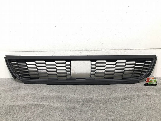 新品! ポロ/POLO 6R系 2015～2018 純正 フロントグリル 6R0.853.677.J 6R0853677J9B9 素地 フォルクスワーゲン(108601)