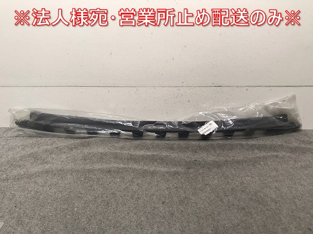 新品! X3シリーズ E83 2004-2011 純正 リアバンパーセンターホルダー 51123400952 BMW(108669)