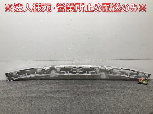 新品! X3シリーズ E83 2004-2011 純正 リアバンパーセンターホルダー 51123414404 BMW(108670)