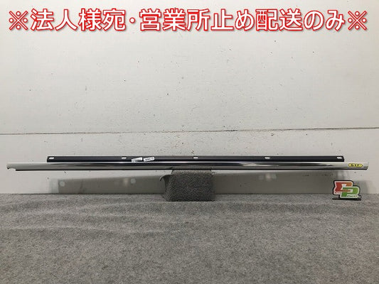 新品! ジェッタ 1K系 2006-2011 純正 左リアウインドウスロットシール 1K5.839.475/476 1K5839475D2ZZ メッキ(108717)