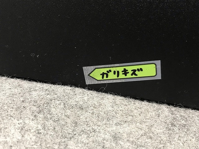 新車取り外し! ヤリスクロス XPB10 MXPB15 MXPJ10 MXPJ15 純正 右リアドア サイドパネル マッドガード 75077-52030 素地 トヨタ(108795)