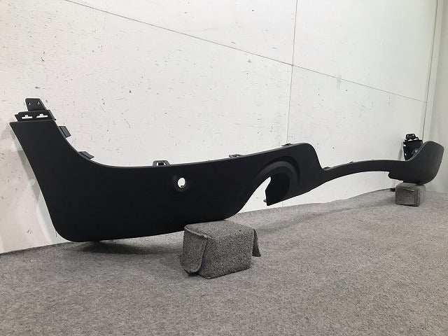 MINI/ミニ F54 ワン/クーパー 純正 リアスポイラー バンパーガーニッシュ/ディフューザー/アンダー/下部 114129-10/73458907(108809)