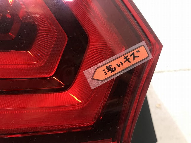 ノート E12/HE12/NE12/SNE12 純正 後期 左テールランプ/ライト/レンズ ICHIKOH D202 日産(108811)
