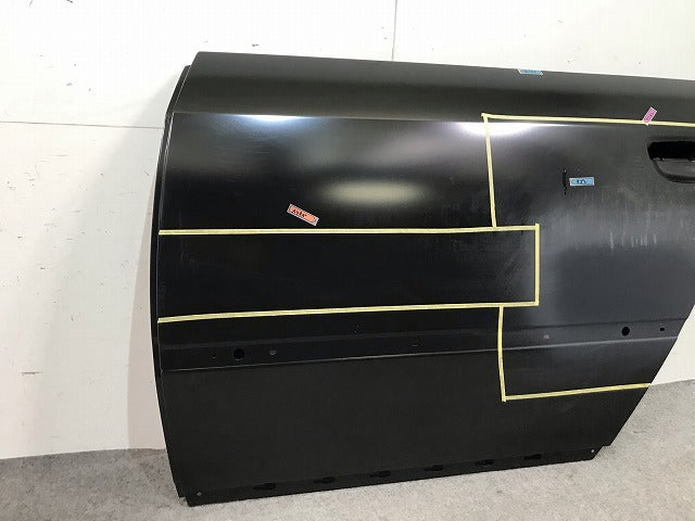 新品! A6(C5) 1998-2005 4B 純正 左リアドア 4B0833051 素地 アウディ(108876)