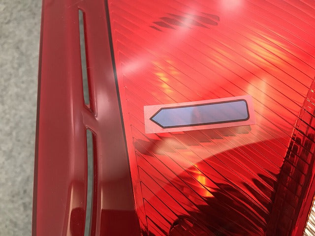 ノート E12/HE12/NE12/SNE12 純正 前期 左テールランプ/ライト/レンズ ICHIKOH D117 日産(108949)