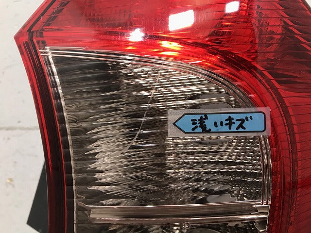ノート E12/HE12/NE12/SNE12 純正 前期 右テールランプ/ライト/レンズ ICHIKOH D117 日産(108950)