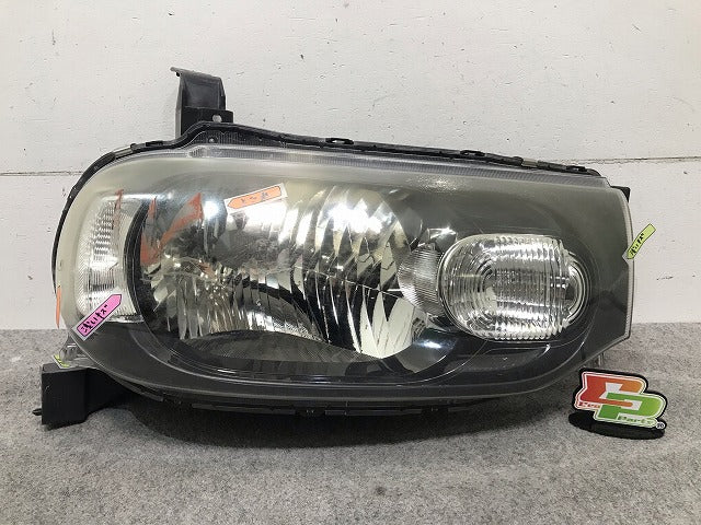 キューブ Z12/NZ12 純正 右ヘッドライト/ランプ ハロゲン レベライザー STANLEY P8190 26015-1FA0C 日産(108967)