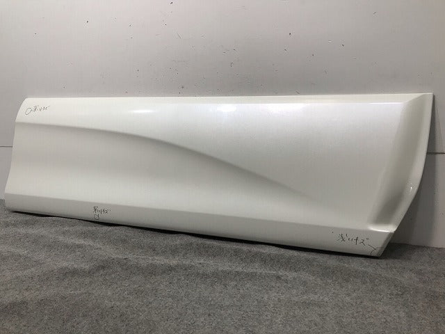 セレナ ハイウェイスター C26/FPC26/NC26/FNPC26/HC26/HFC26 純正 後期 右フロントドア サイドパネル マッドガード 76854 3JY0A(108988)