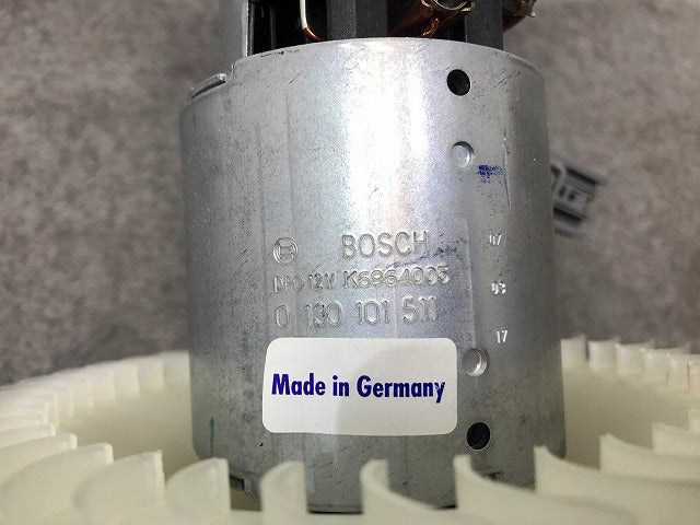 新品! V70/S60/XC70 SB系 2000-2008 純正 エアコンファンモーター A/Cファンモーター 0 130 101 511 V 31320393 ボルボ(109007)