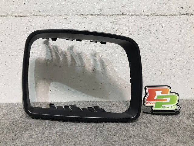 新品! X5シリーズ E53 2000-2007 純正 右ドアミラー枠 51168254904 BMW(109059)