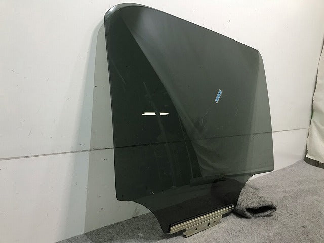 キャスト/ピクシスジョイ LA250S/LA260S/LA250A/L260A 純正 右リアガラス ダイハツ(109157)