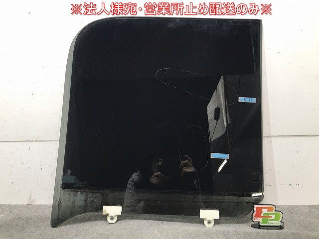 キューブ Z11/BNZ11/BZ11/YZ11 純正 左リアガラス 日産(109158)