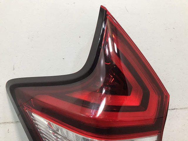 ノート E12/HE12/NE12/SNE12 純正 後期 左テールランプ/ライト/レンズ  LED ICHIKOH D202 日産(109199)