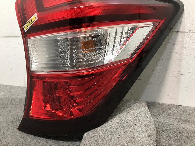ノート E12/HE12/NE12/SNE12 純正 後期 右テールランプ/ライト/レンズ  LED ICHIKOH D202 日産(109200)