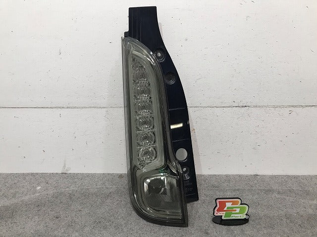 スペーシアカスタム MK32S/MK42S 純正 左テールランプ/ライト/レンズ  LED KOITO 220-59295 35670-81M10 スズキ(109231)