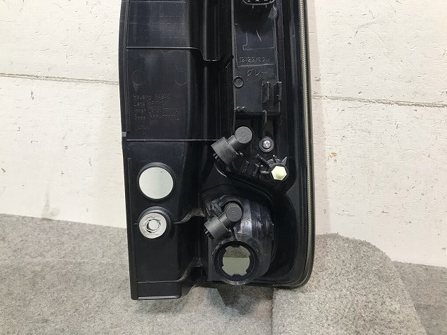 スペーシアカスタム MK32S/MK42S 純正 左テールランプ/ライト/レンズ  LED KOITO 220-59295 35670-81M10 スズキ(109231)