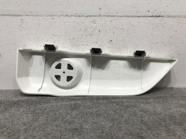 新車取り外し! レンジャー 17 2017.5- 純正 右フロントステップ 61453- 61453-500 61453-E0381 白 日野(109271)