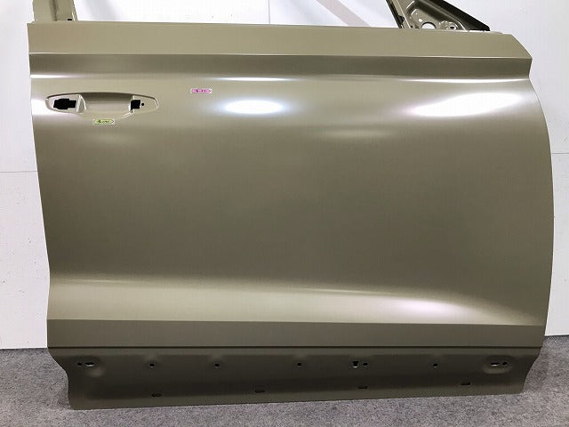 新品! シュコダ・コディアック 2018- 純正 右フロントドア 565831056 未塗装 フォルクスワーゲン(109277)