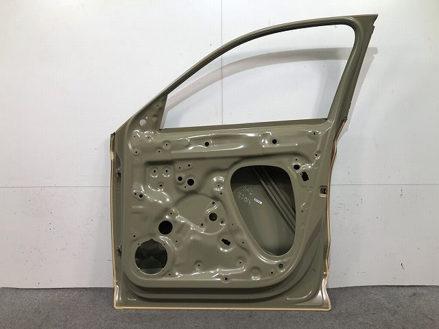 新品! シュコダ・コディアック 2018- 純正 右フロントドア 565831056 未塗装 フォルクスワーゲン(109277)