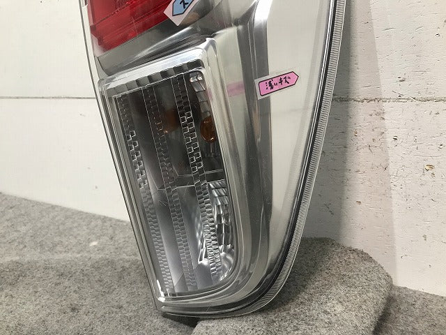 デイズルークス B21A 純正 右テールランプ/ライト/レンズ LED IMASEN 1146-404 日産(109308)