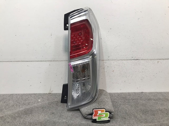 デイズルークス B21A 純正 右テールランプ/ライト/レンズ LED IMASEN 1146-404 日産(109310)