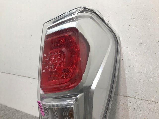 デイズルークス B21A 純正 右テールランプ/ライト/レンズ LED IMASEN 1146-404 日産(109310)