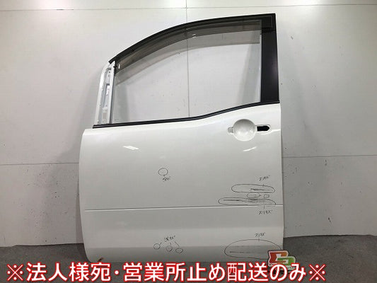 セレナ C25/CC25/CNC25/NC25 純正 左フロントドア バイザー付 ホワイトパール（３コートパール） カラーNo.QX1 日産(109369)