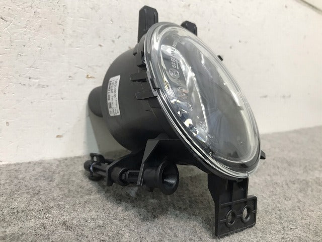 新品! 1シリーズ E81/E82/E87/E88 2004～2012 Mスポーツ 純正 左フォグランプ/ライト/レンズ 63177273447 BMW(109588)