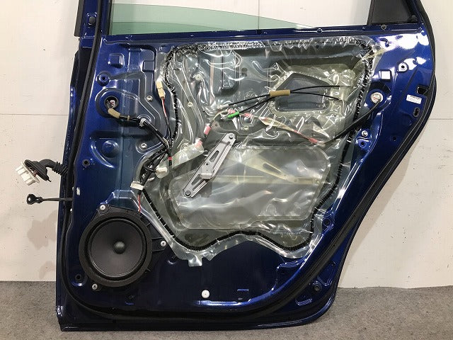 プリウス ZVW30 純正 右リアドア バイザーガラス付 ダークブルーマイカ カラーNo.8T5 トヨタ(109633)