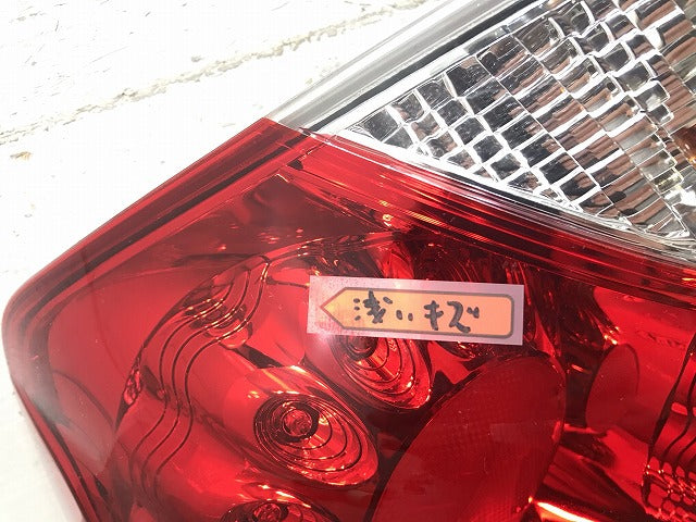 フーガ 50系/Y50/GY50/PNY50/PY50 純正 後期 左テールランプ/ライト/レンズ KOITO 220-63989 日産(109657)
