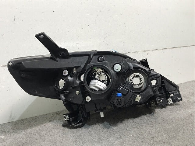 プレマシー CREW/CR3W 純正 前期 左ヘッドライト/ランプ キセノン HID AFS無 STANLEY P5104L マツダ(109661)