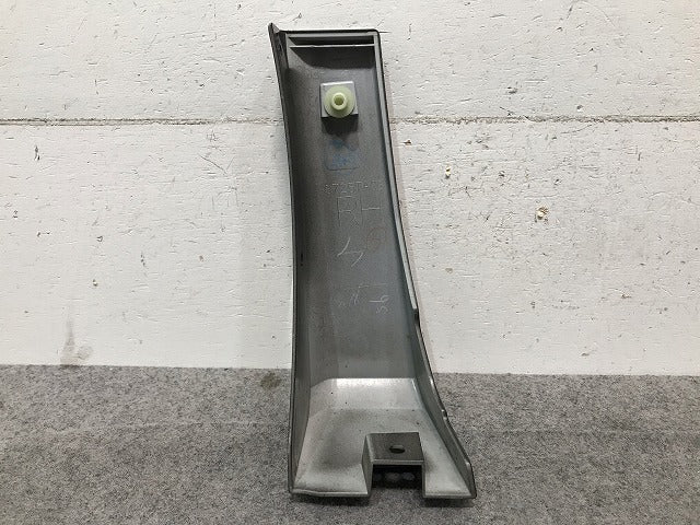 セレナ ハイウェイスター C27/GC2/GFC27/GNC27 純正 右フロントフェンダープロテクター/マッドガード/サイドパネル 63872 5TA0B(109826)