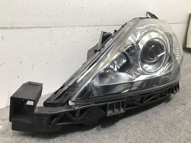 プレマシー CREW/CR3W 純正 後期 左ヘッドライト/ランプ キセノン HID AFS無 STANLEY P7137 マツダ(109882)