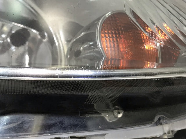 スカイライン セダン V35/NV35/PV35 純正 前期 右ヘッドライト/ランプ キセノン HID ICHIKOH 1680 日産(109909)